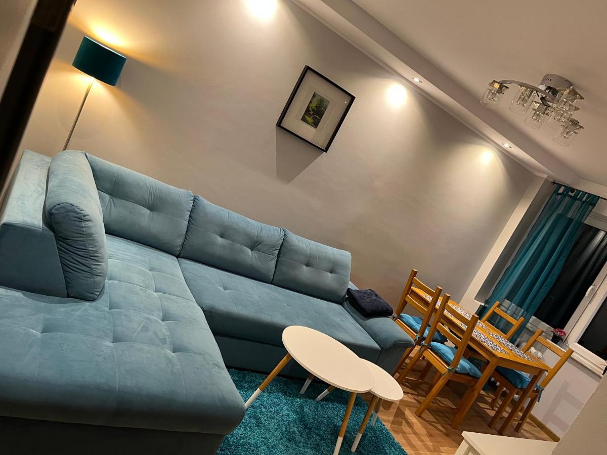 Apartament Turkusowy Apartment Kalisz  Luaran gambar